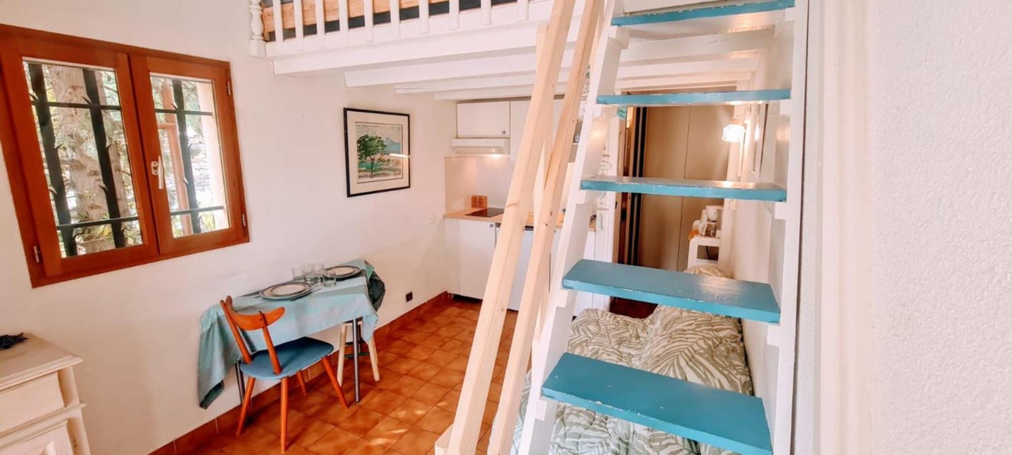 Cosy Studio Just A Stone'S Throw From The Beach Apartment Sainte-Maxime Exterior photo