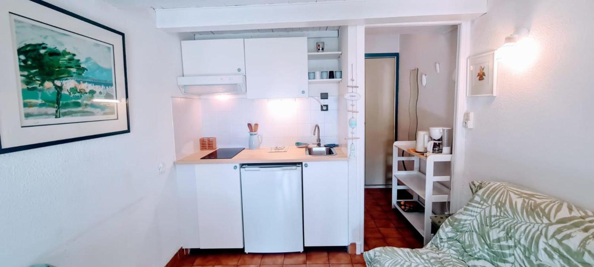 Cosy Studio Just A Stone'S Throw From The Beach Apartment Sainte-Maxime Exterior photo